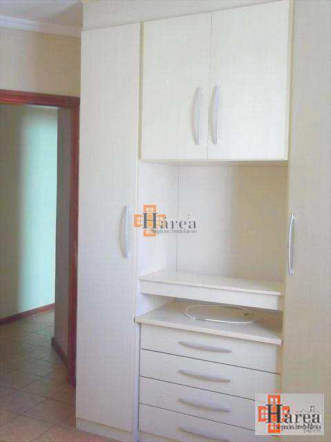 Apartamento para alugar com 3 quartos, 90m² - Foto 19