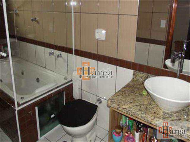 Sobrado à venda com 3 quartos, 200m² - Foto 15