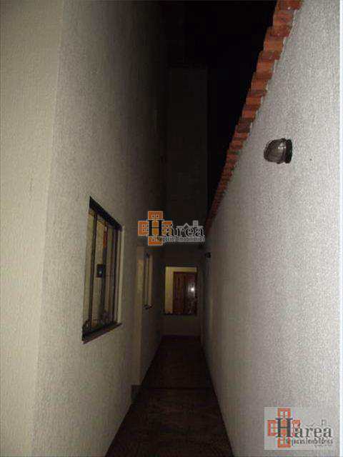 Sobrado à venda com 3 quartos, 200m² - Foto 2