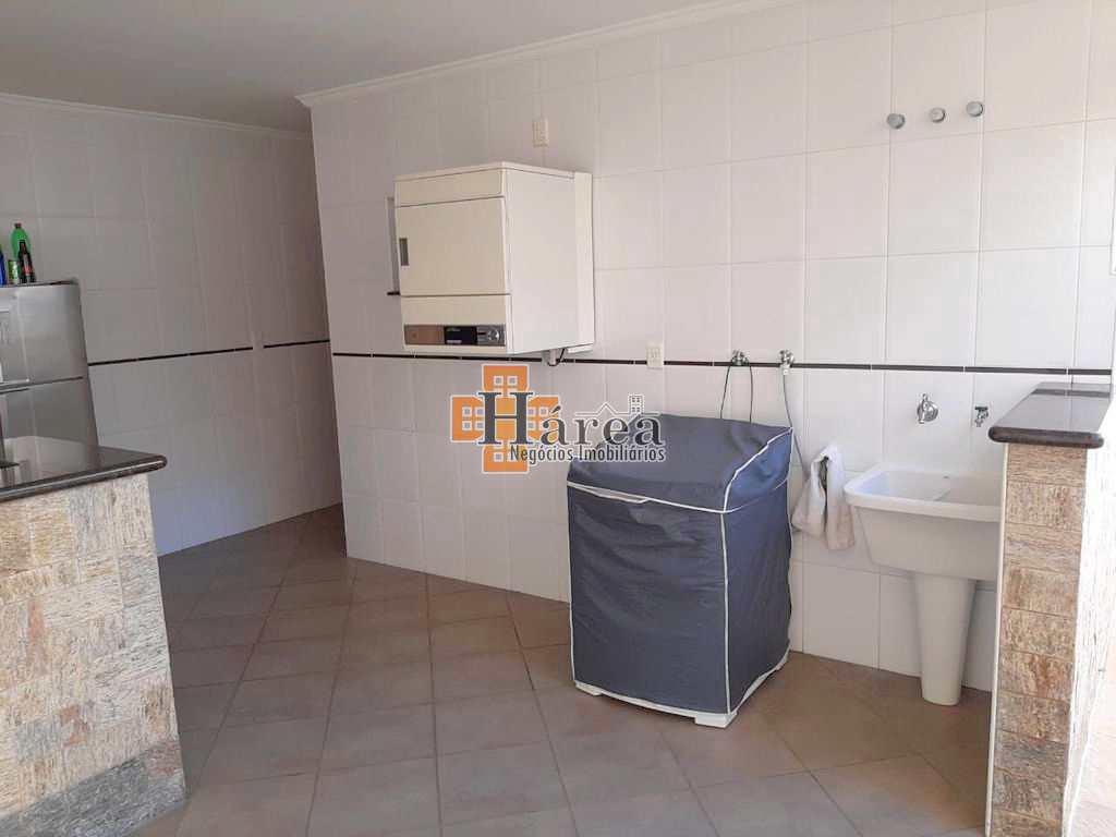 Casa de Condomínio à venda com 3 quartos, 207m² - Foto 31