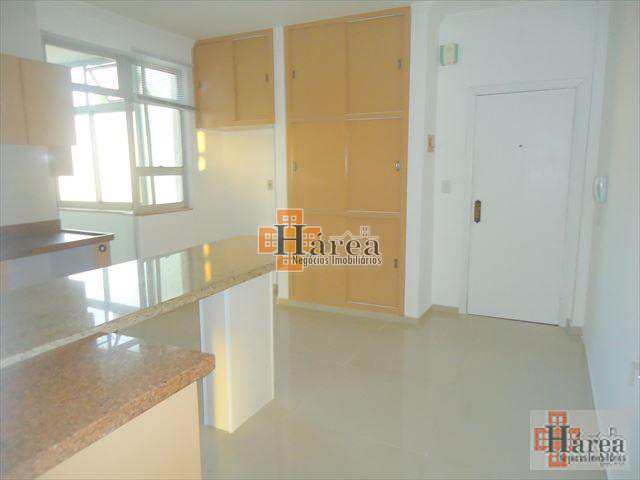 Apartamento à venda com 3 quartos, 120m² - Foto 26