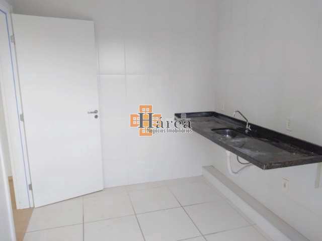 Apartamento à venda com 2 quartos, 61m² - Foto 5