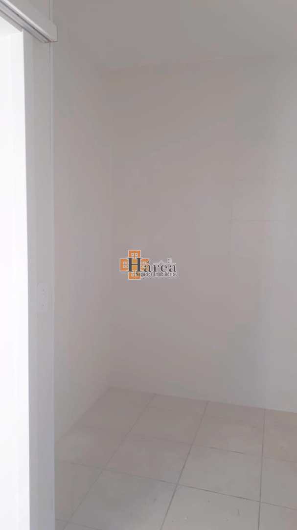 Apartamento à venda com 2 quartos, 67m² - Foto 18