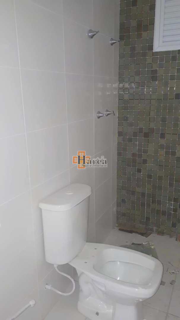 Apartamento à venda com 2 quartos, 67m² - Foto 15