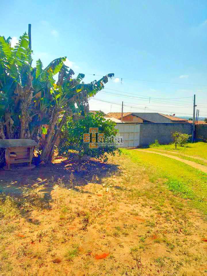 Fazenda à venda com 2 quartos, 160m² - Foto 2