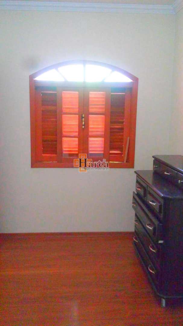 Sobrado à venda com 3 quartos, 240m² - Foto 14