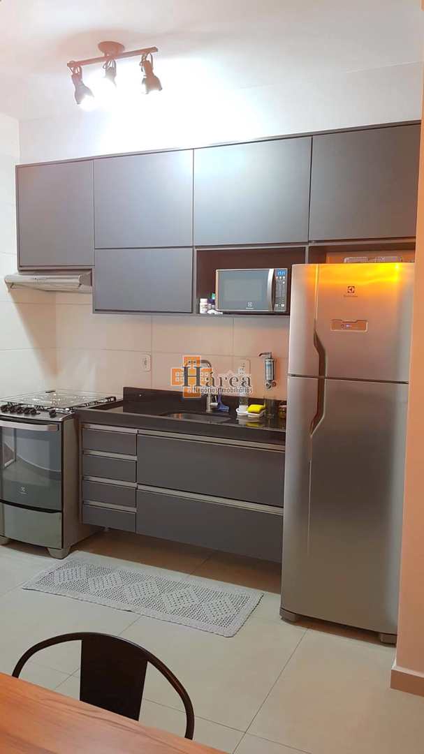 Apartamento à venda com 2 quartos, 65m² - Foto 42