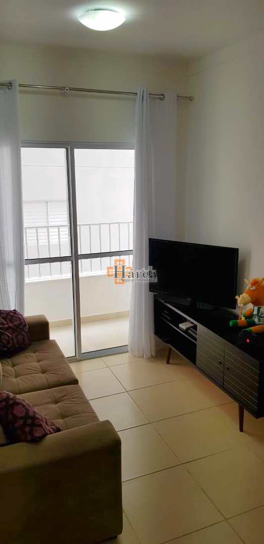 Apartamento à venda com 2 quartos, 65m² - Foto 18