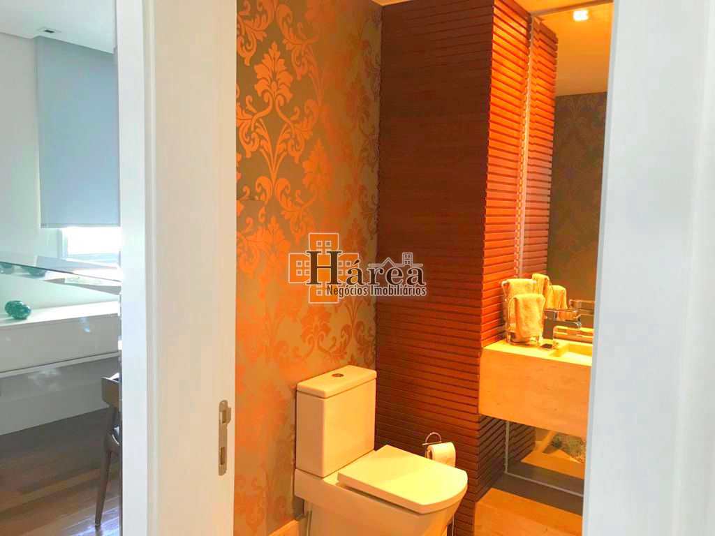 Apartamento à venda com 3 quartos, 238m² - Foto 5