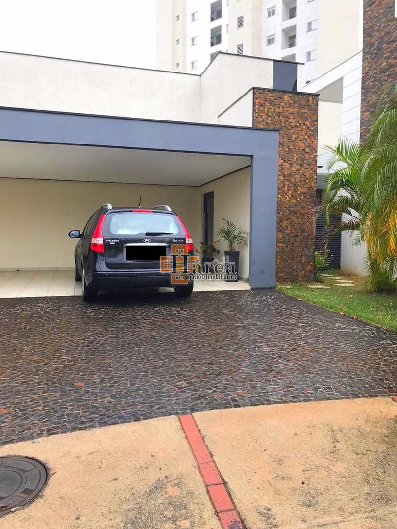 Casa de Condomínio à venda com 3 quartos, 220m² - Foto 3