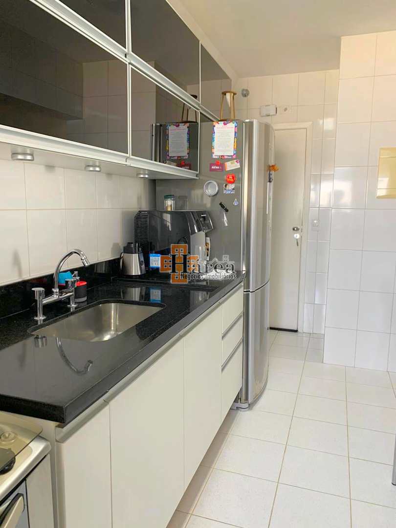 Apartamento à venda com 3 quartos, 86m² - Foto 10