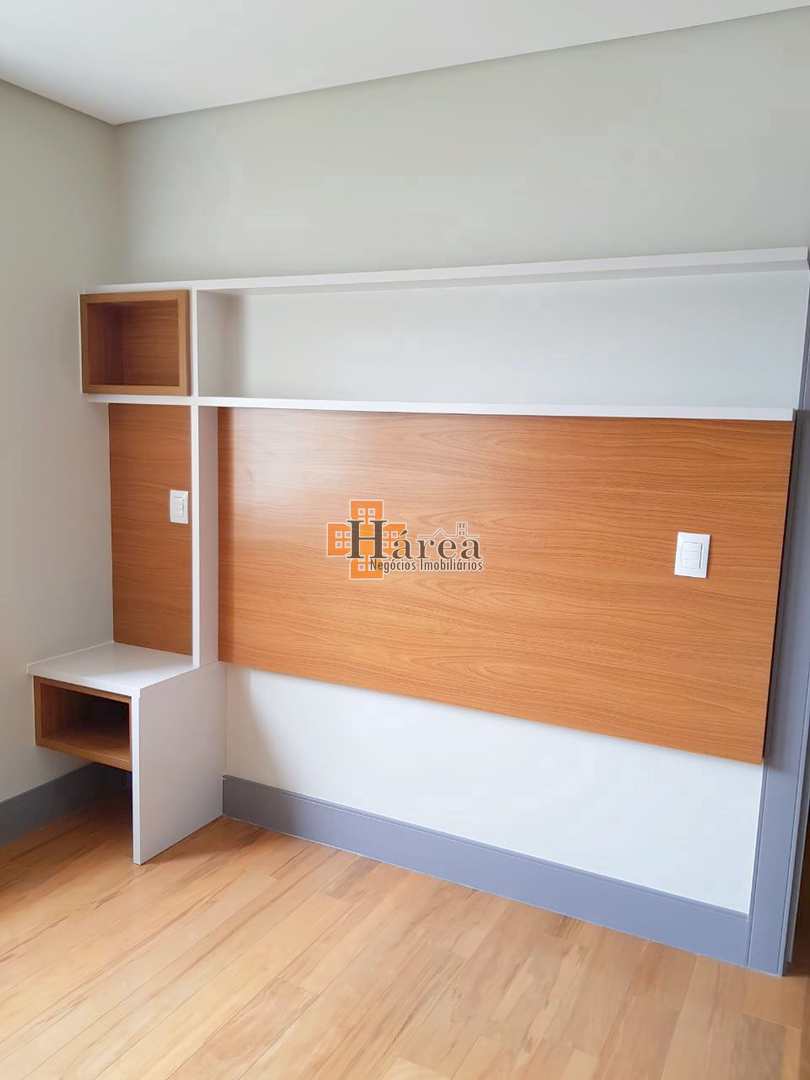 Apartamento à venda com 3 quartos, 215m² - Foto 19