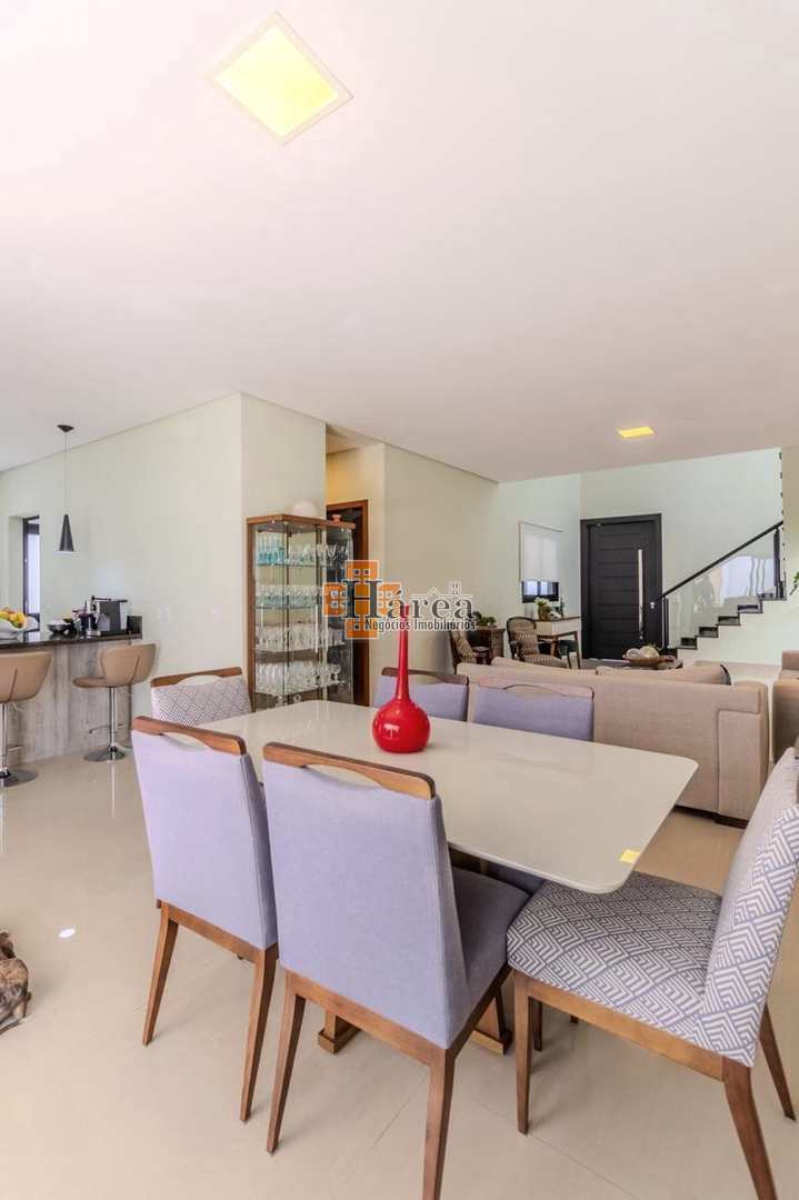 Sobrado à venda com 3 quartos, 270m² - Foto 11