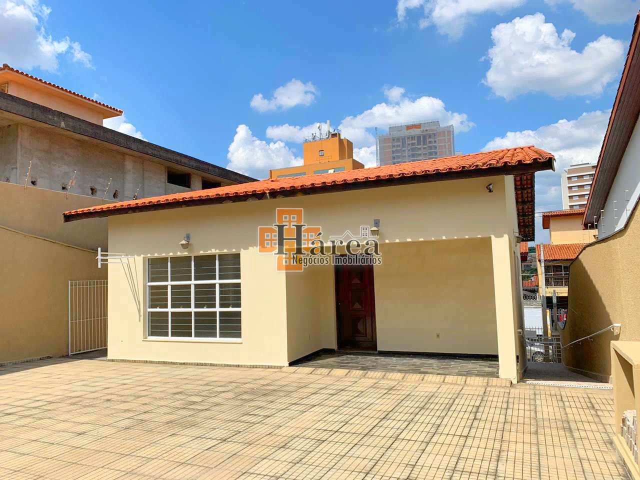 Casa para alugar com 3 quartos, 180m² - Foto 18