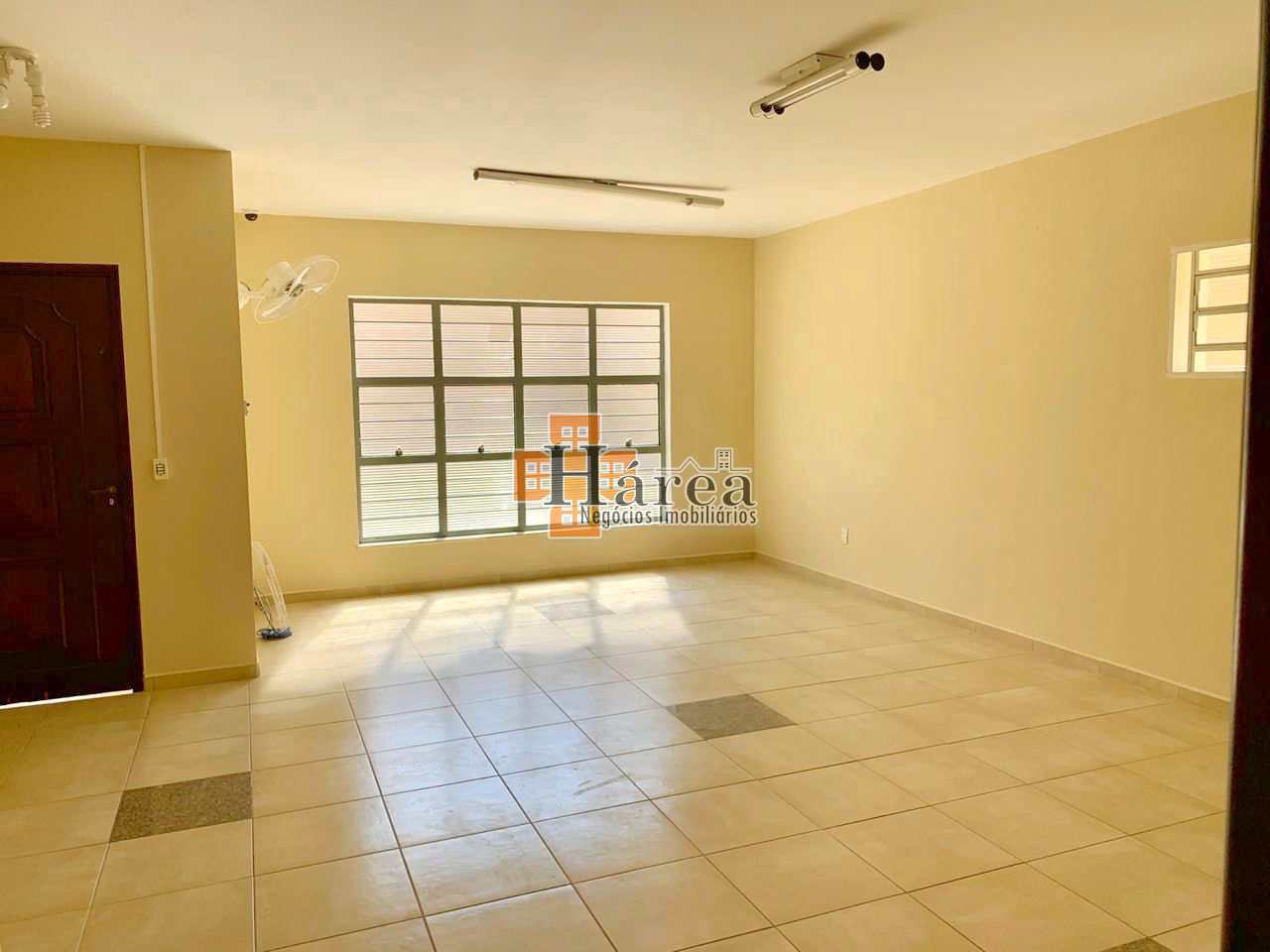 Casa para alugar com 3 quartos, 180m² - Foto 20