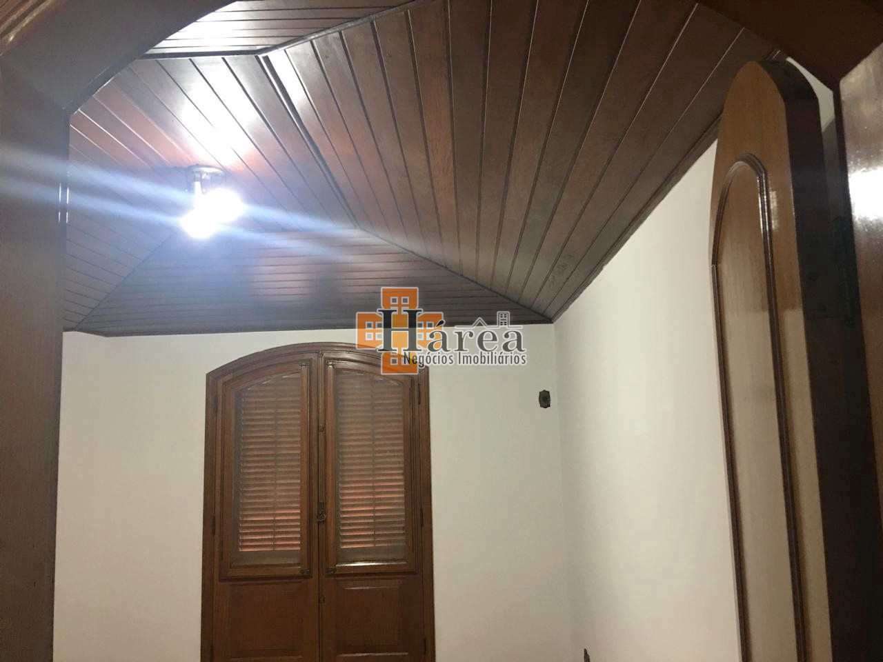 Sobrado para alugar com 3 quartos, 400m² - Foto 14