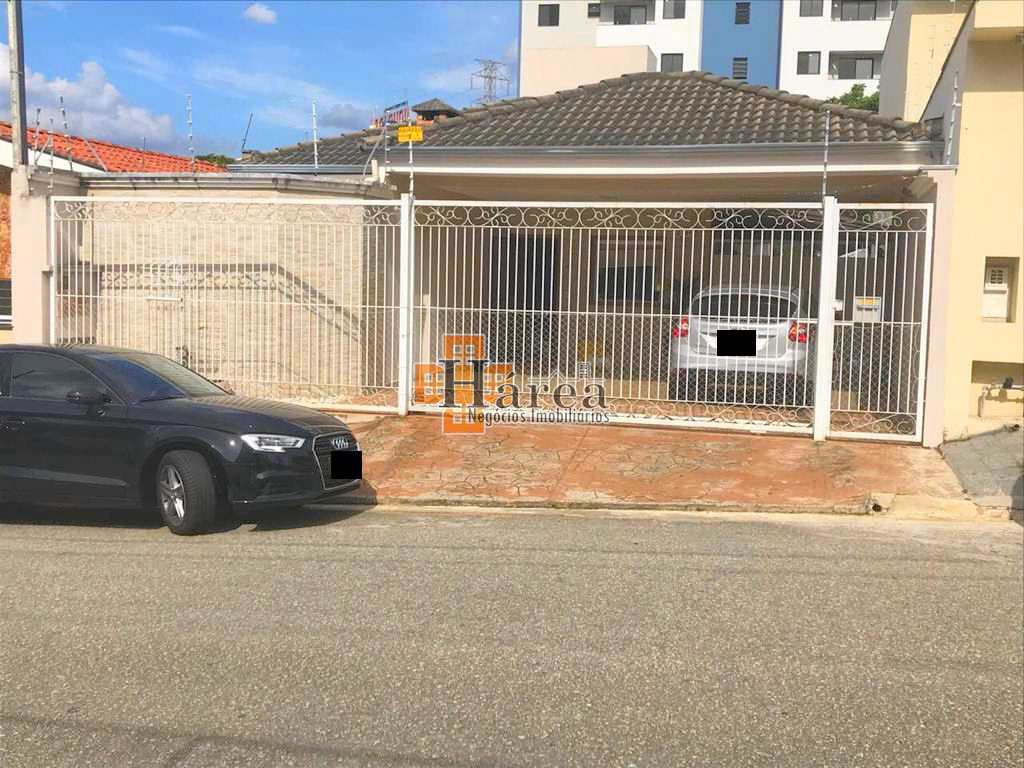 Casa à venda com 4 quartos, 200m² - Foto 1