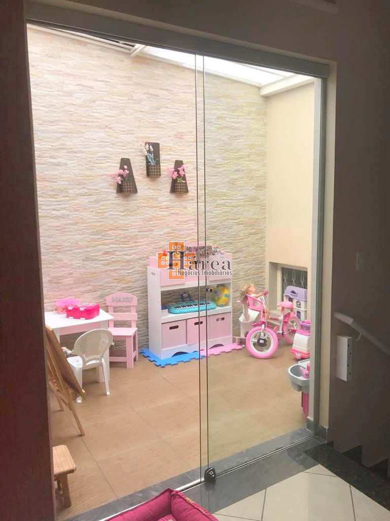 Casa à venda com 4 quartos, 200m² - Foto 6