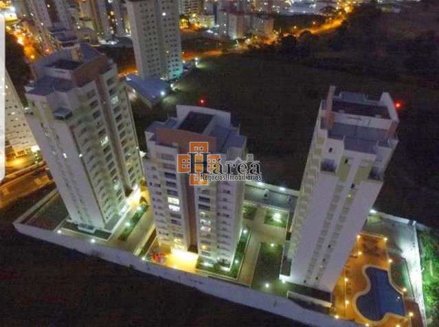 Apartamento à venda com 3 quartos, 133m² - Foto 1