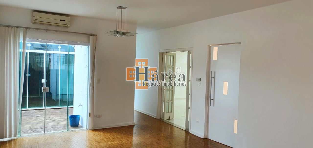 Casa à venda com 3 quartos, 168m² - Foto 4