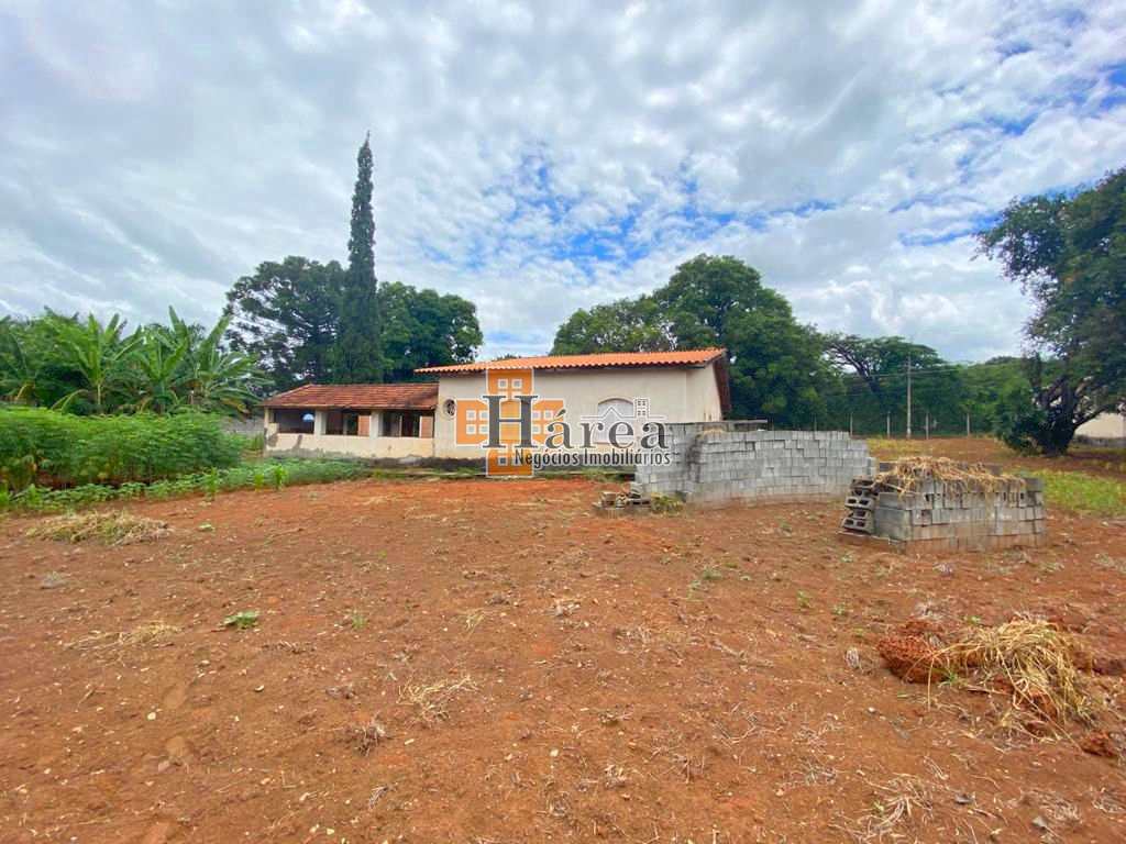 Fazenda à venda com 3 quartos, 500m² - Foto 1