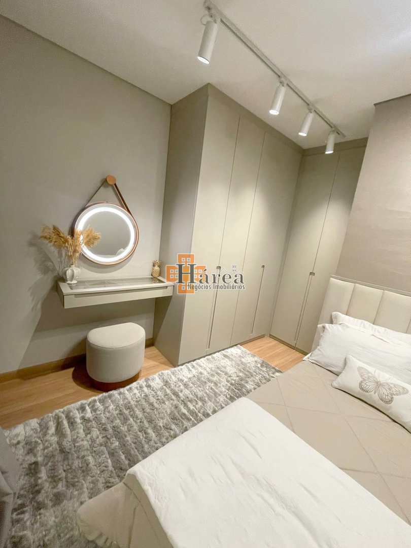 Apartamento à venda com 2 quartos, 71m² - Foto 3