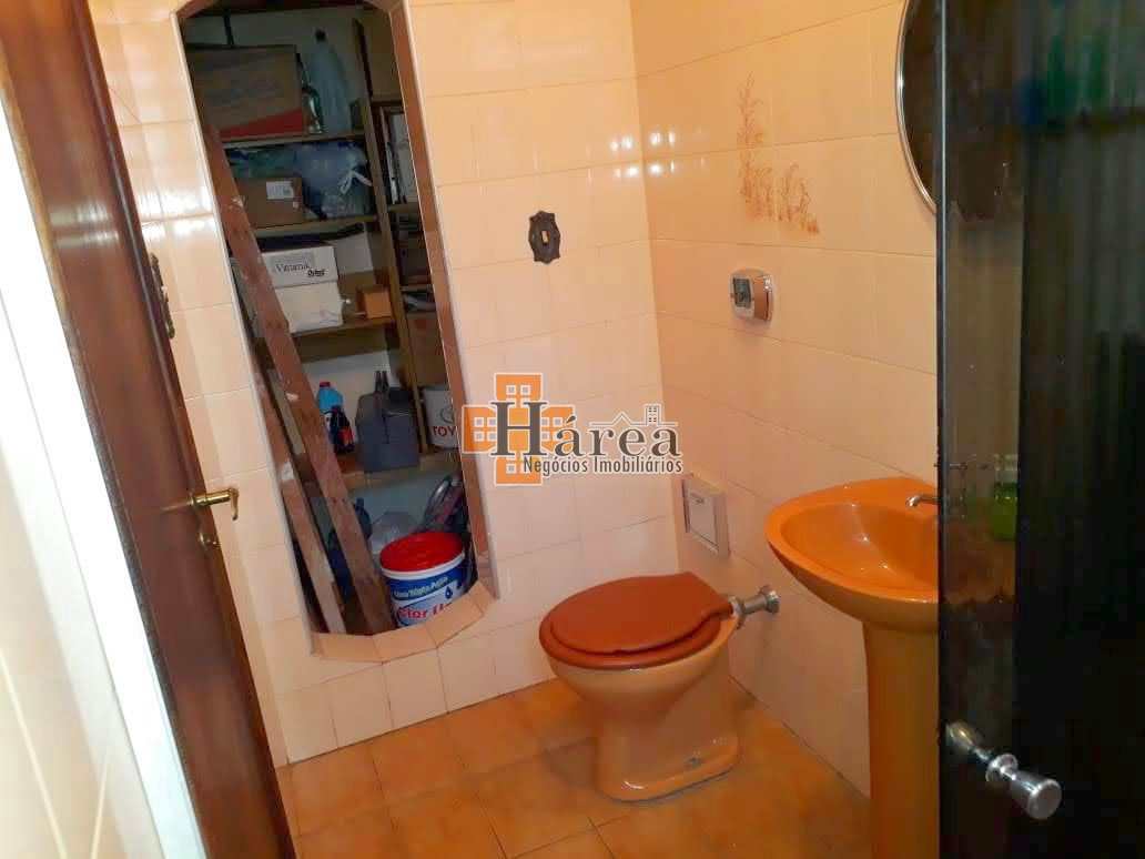 Sobrado à venda com 4 quartos, 214m² - Foto 24