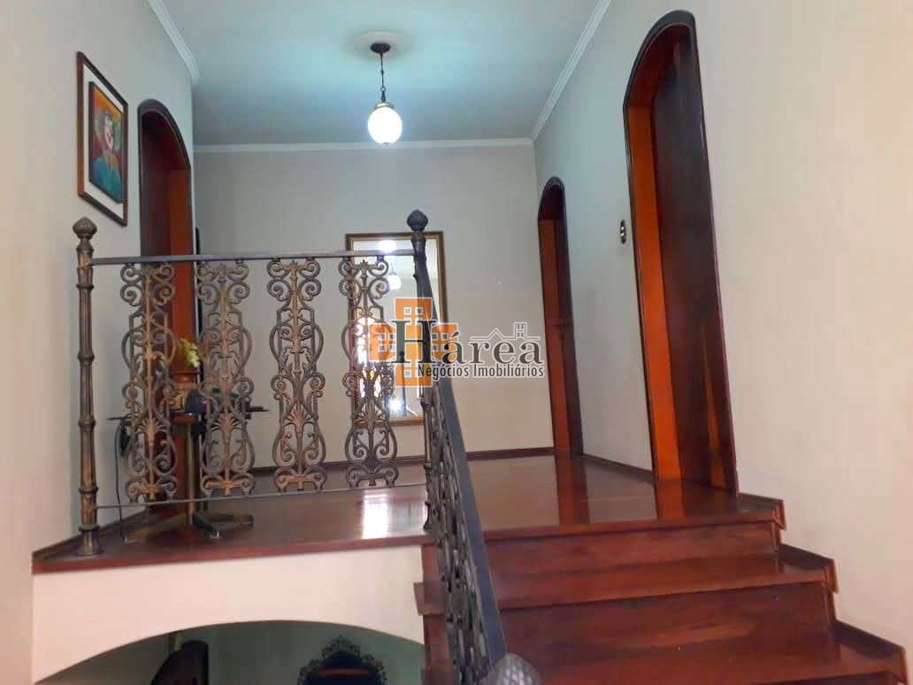 Sobrado à venda com 4 quartos, 214m² - Foto 10