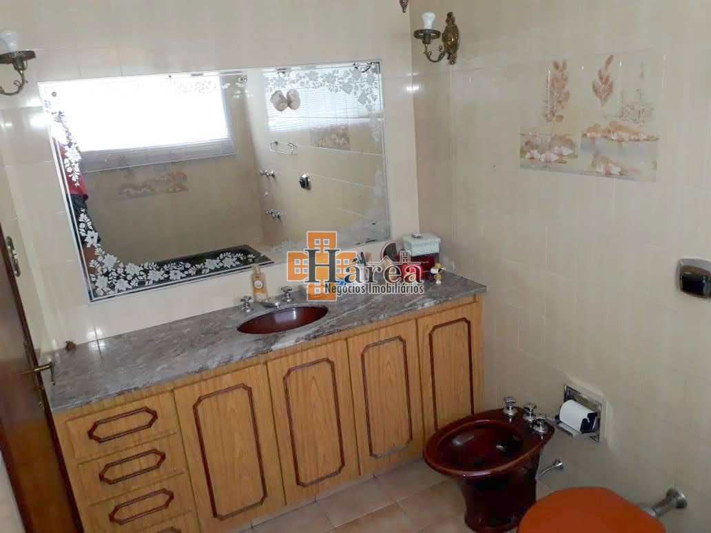 Sobrado à venda com 4 quartos, 214m² - Foto 14