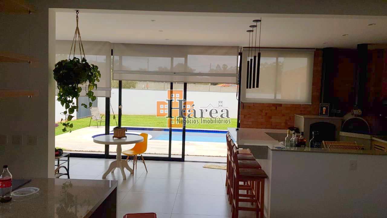 Casa de Condomínio à venda com 4 quartos, 349m² - Foto 2