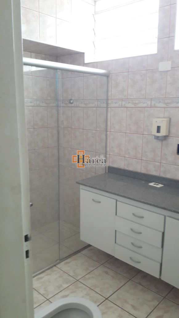 Sobrado à venda com 5 quartos, 400m² - Foto 15