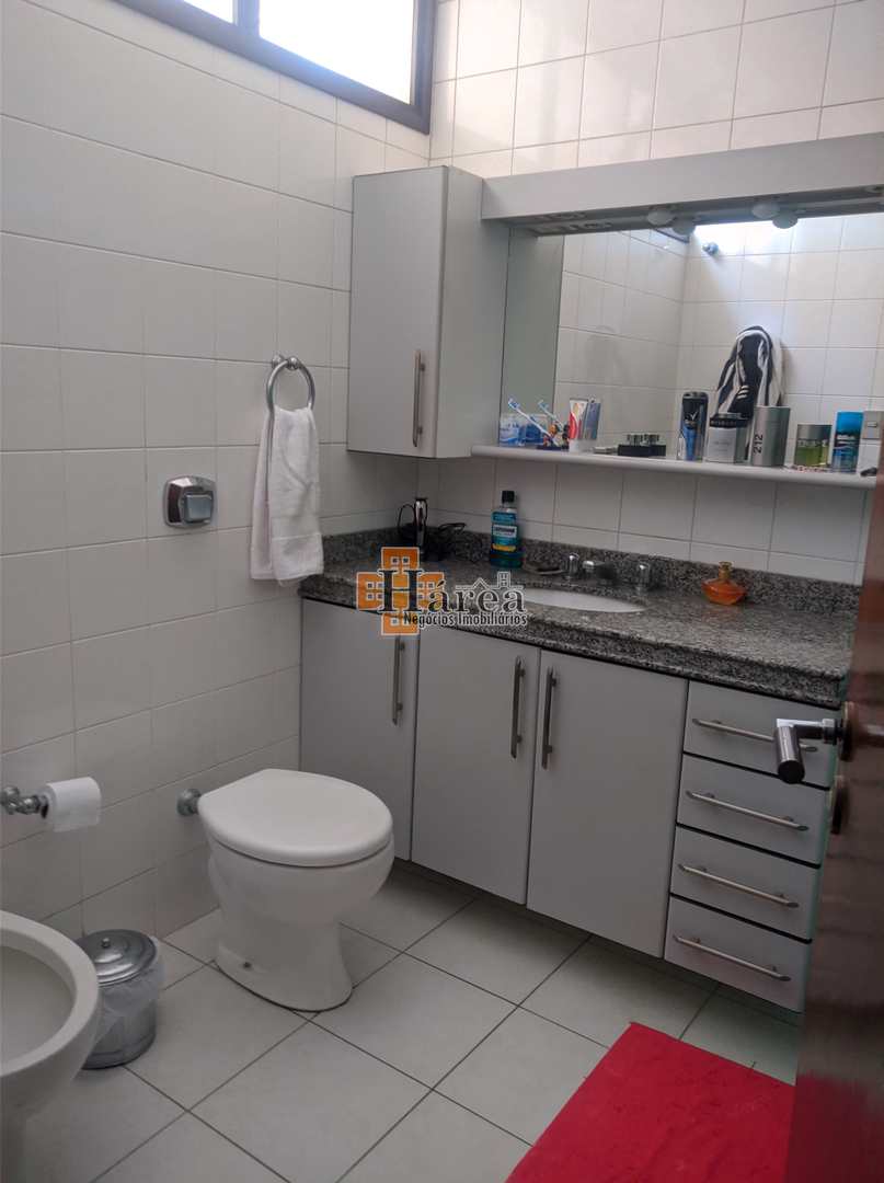 Apartamento à venda com 3 quartos, 210m² - Foto 27