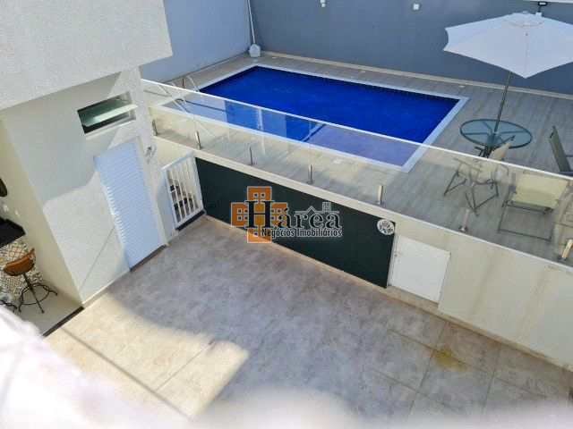 Sobrado à venda com 4 quartos, 245m² - Foto 11