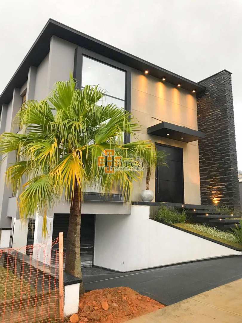 Sobrado à venda com 4 quartos, 450m² - Foto 2