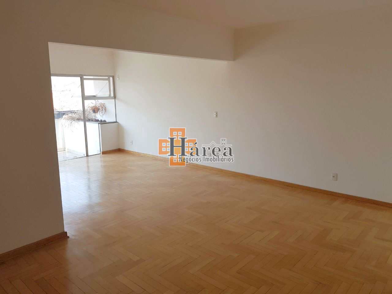 Apartamento à venda com 3 quartos, 170m² - Foto 7