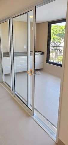 Apartamento à venda com 3 quartos, 130m² - Foto 10