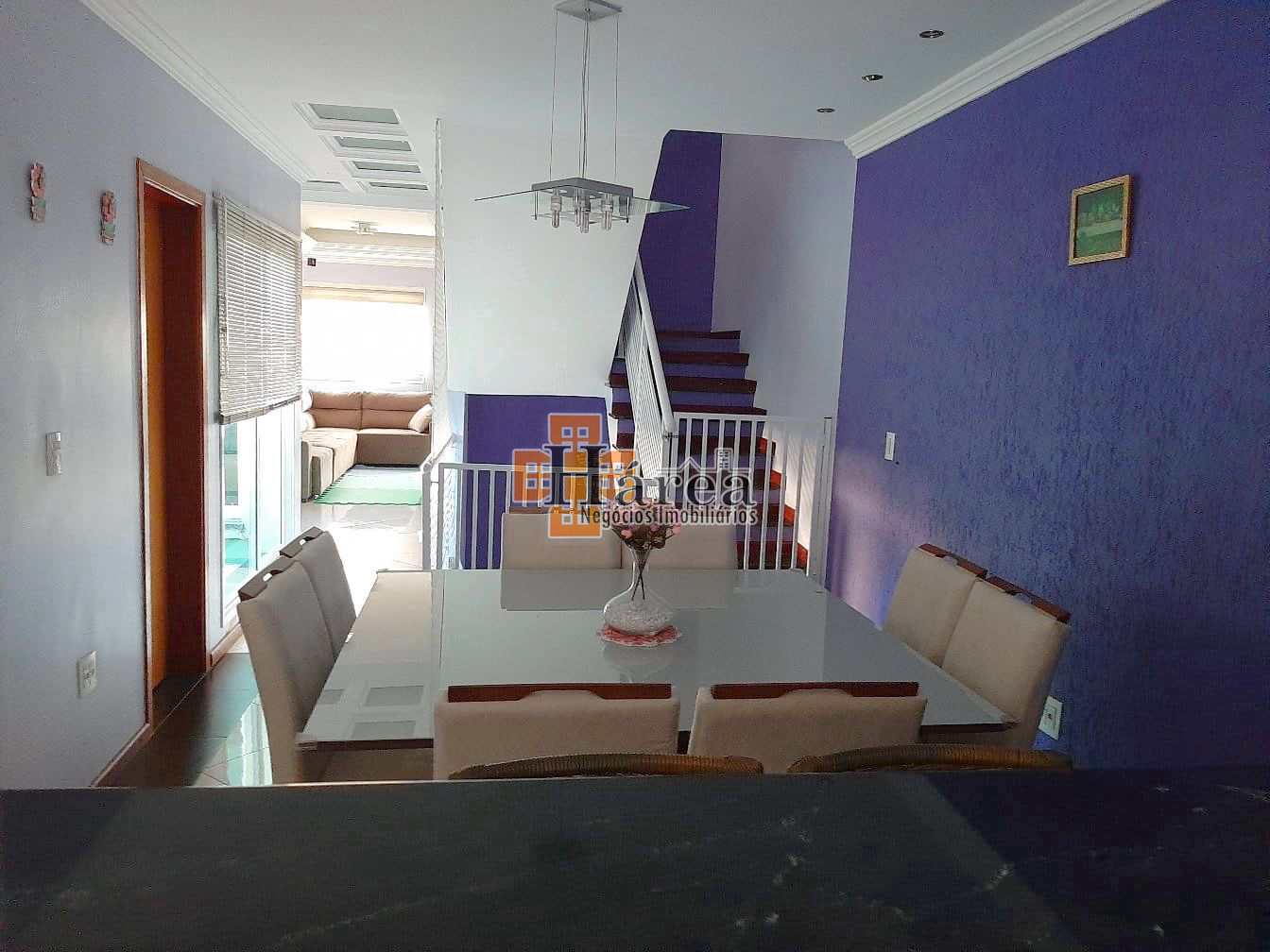 Sobrado à venda com 3 quartos, 247m² - Foto 3