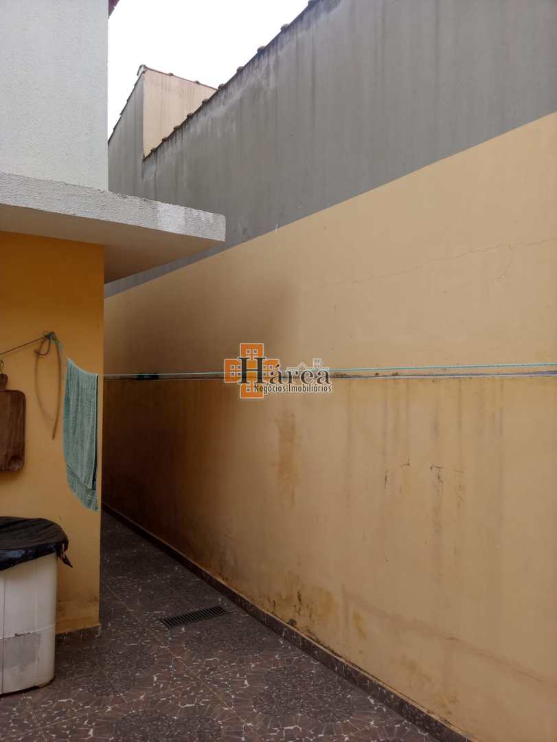 Sobrado à venda com 3 quartos, 185m² - Foto 22