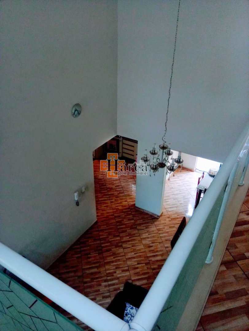 Sobrado à venda com 3 quartos, 185m² - Foto 9