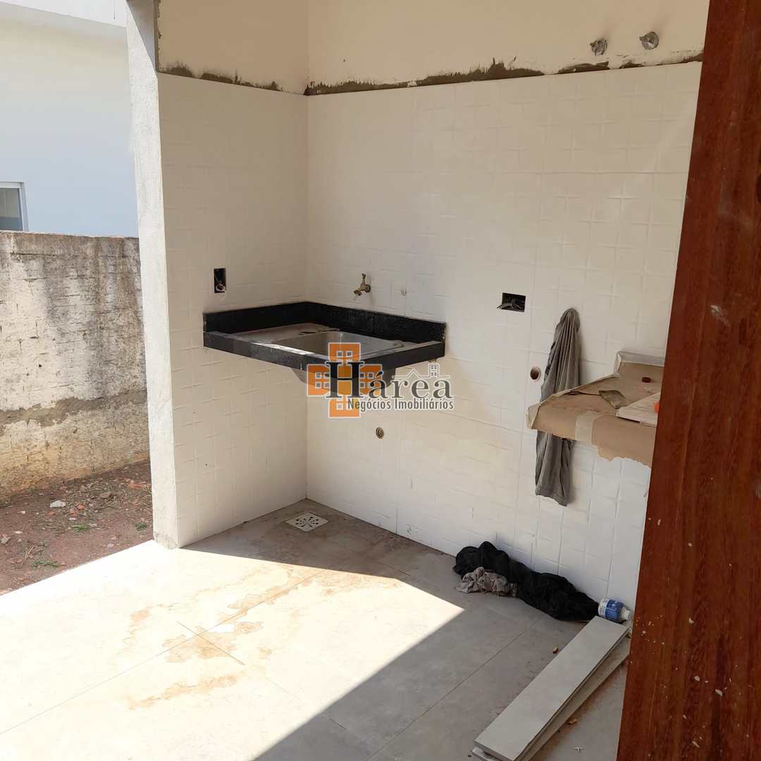 Casa de Condomínio à venda com 3 quartos, 220m² - Foto 32