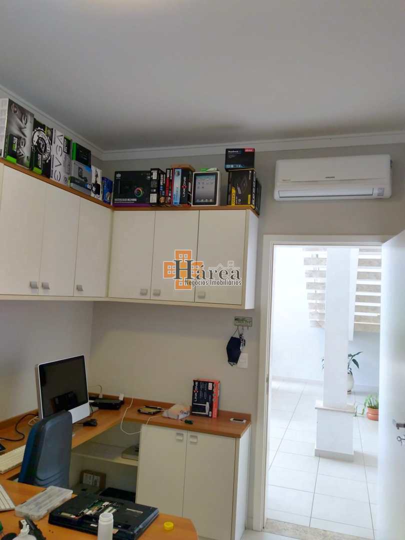 Sobrado à venda com 4 quartos, 380m² - Foto 14