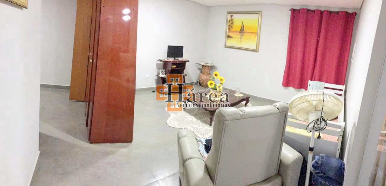 Casa de Condomínio à venda com 3 quartos, 250m² - Foto 2