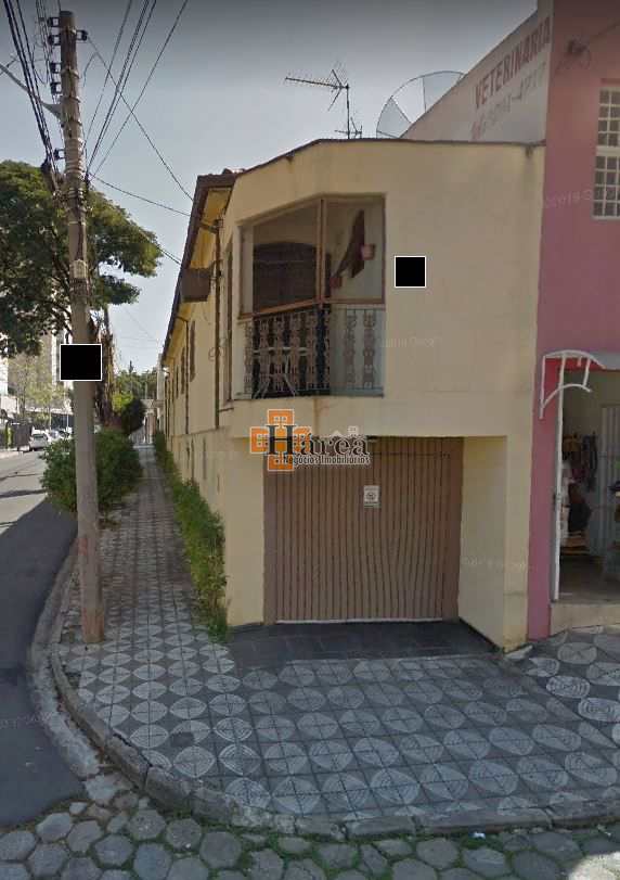 Casa à venda com 3 quartos, 181m² - Foto 1