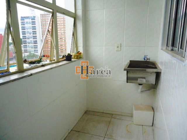 Apartamento à venda com 3 quartos, 110m² - Foto 11