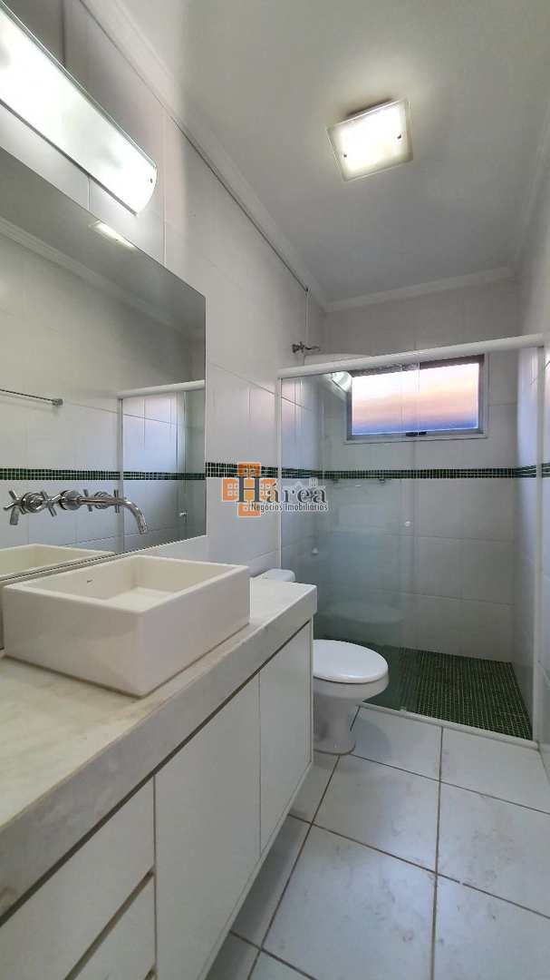 Sobrado à venda com 3 quartos, 241m² - Foto 18