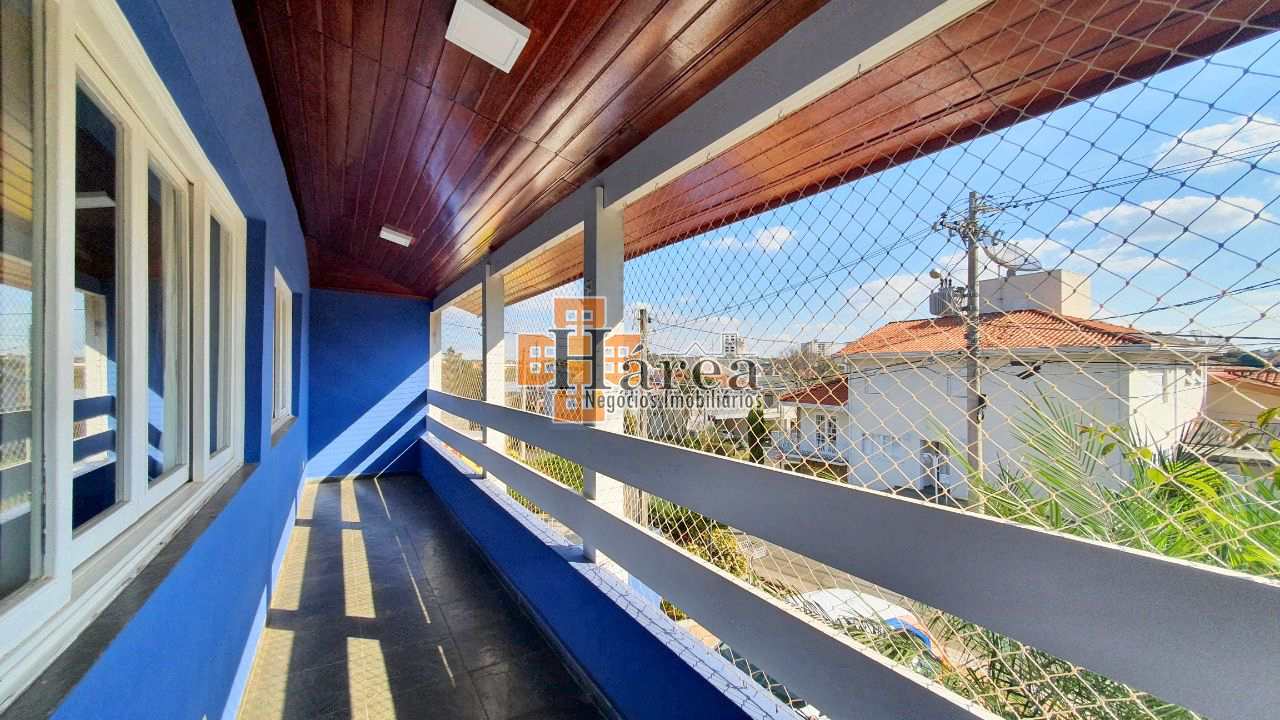 Sobrado à venda com 3 quartos, 241m² - Foto 8