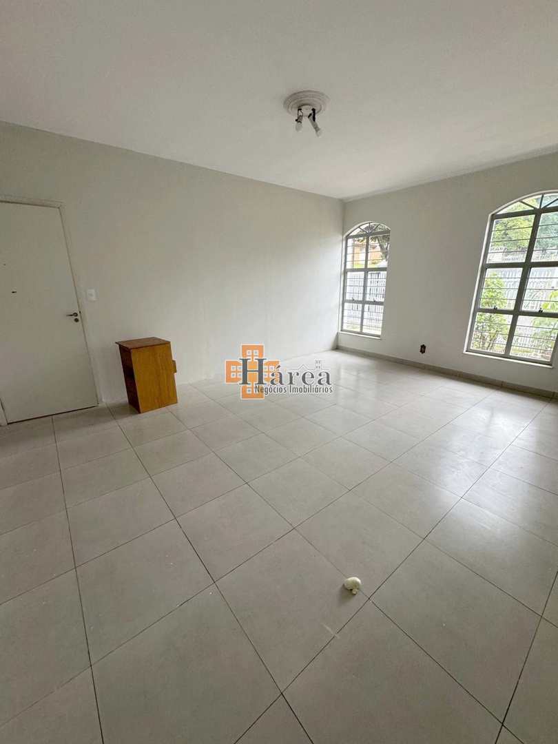 Casa para alugar com 3 quartos, 325m² - Foto 6