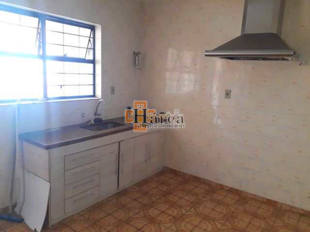 Casa à venda com 2 quartos, 160m² - Foto 13