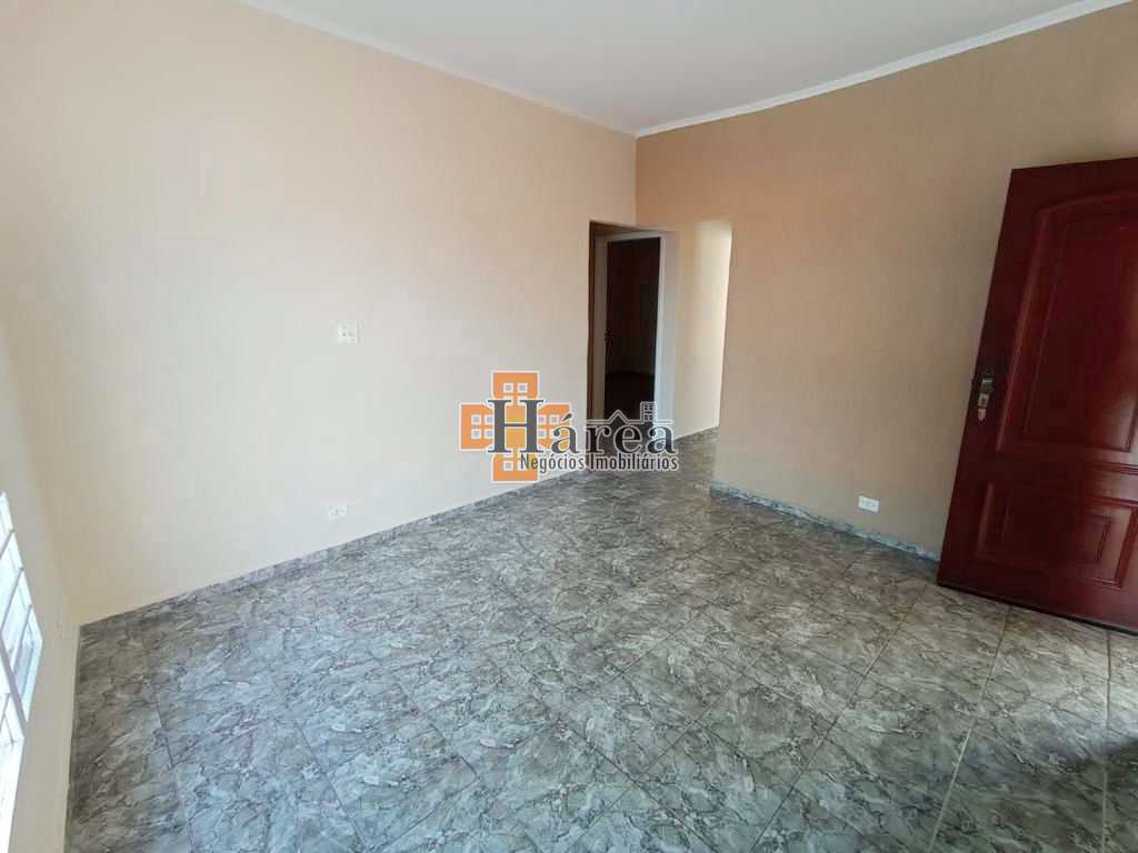 Casa à venda com 3 quartos, 215m² - Foto 3