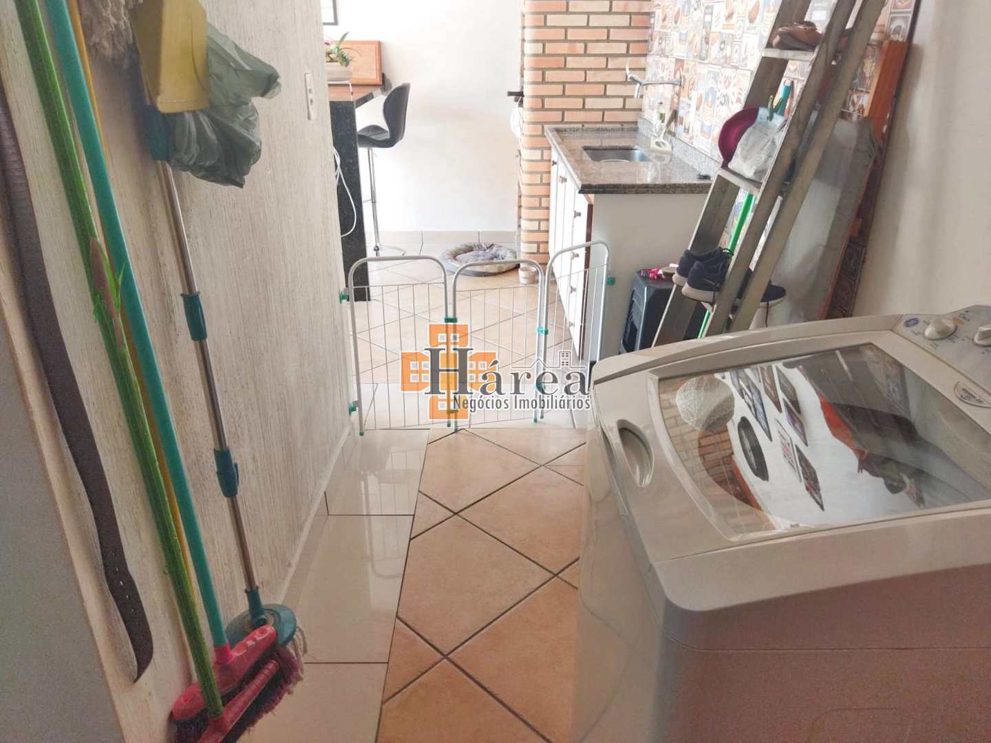 Casa à venda com 2 quartos, 120m² - Foto 14